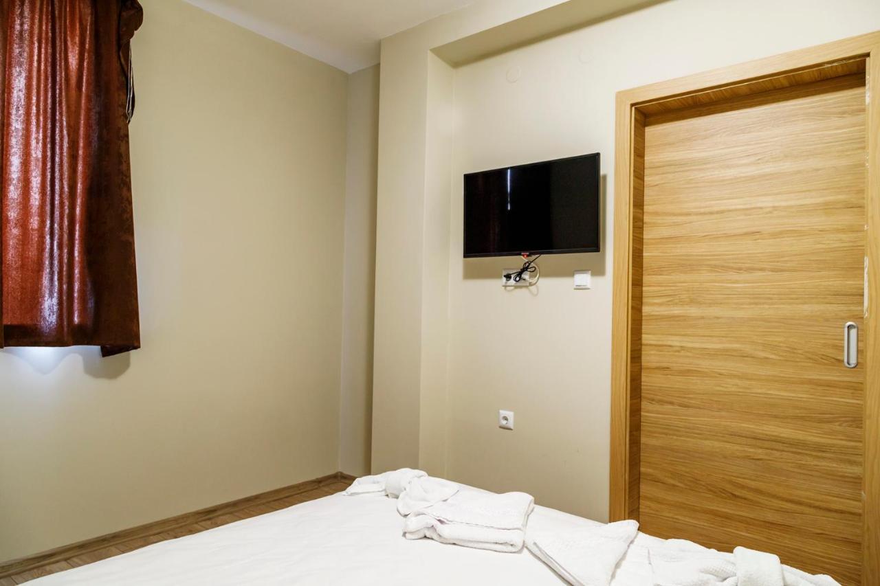 Family Hotel - City Hotel Yambol Dış mekan fotoğraf