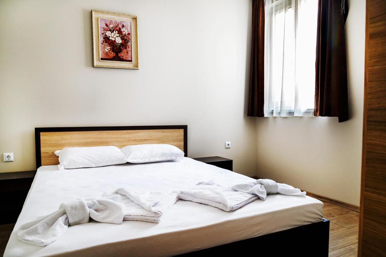 Family Hotel - City Hotel Yambol Dış mekan fotoğraf