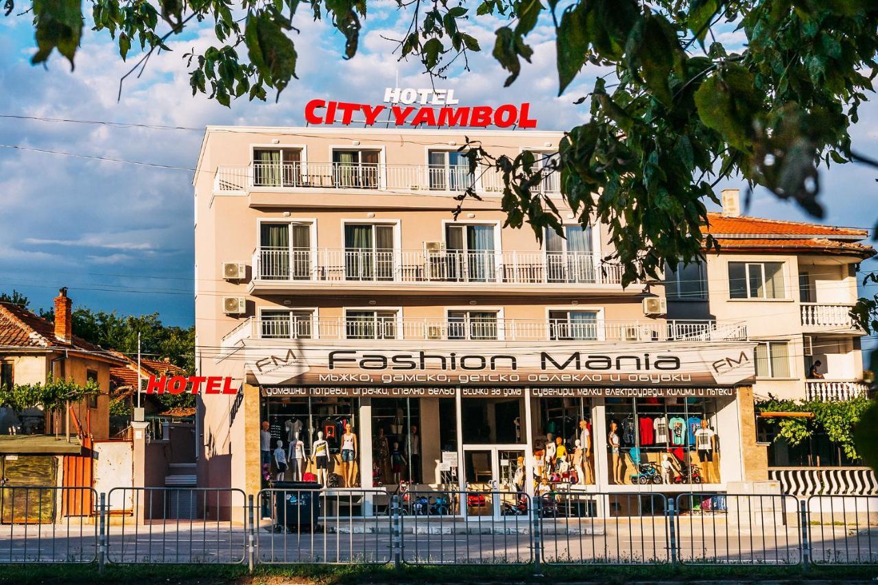 Family Hotel - City Hotel Yambol Dış mekan fotoğraf