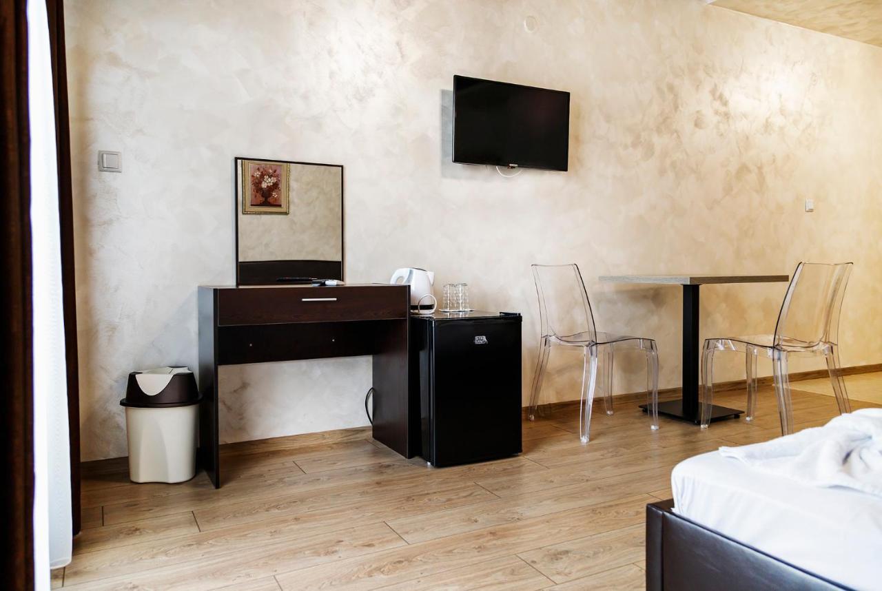 Family Hotel - City Hotel Yambol Dış mekan fotoğraf