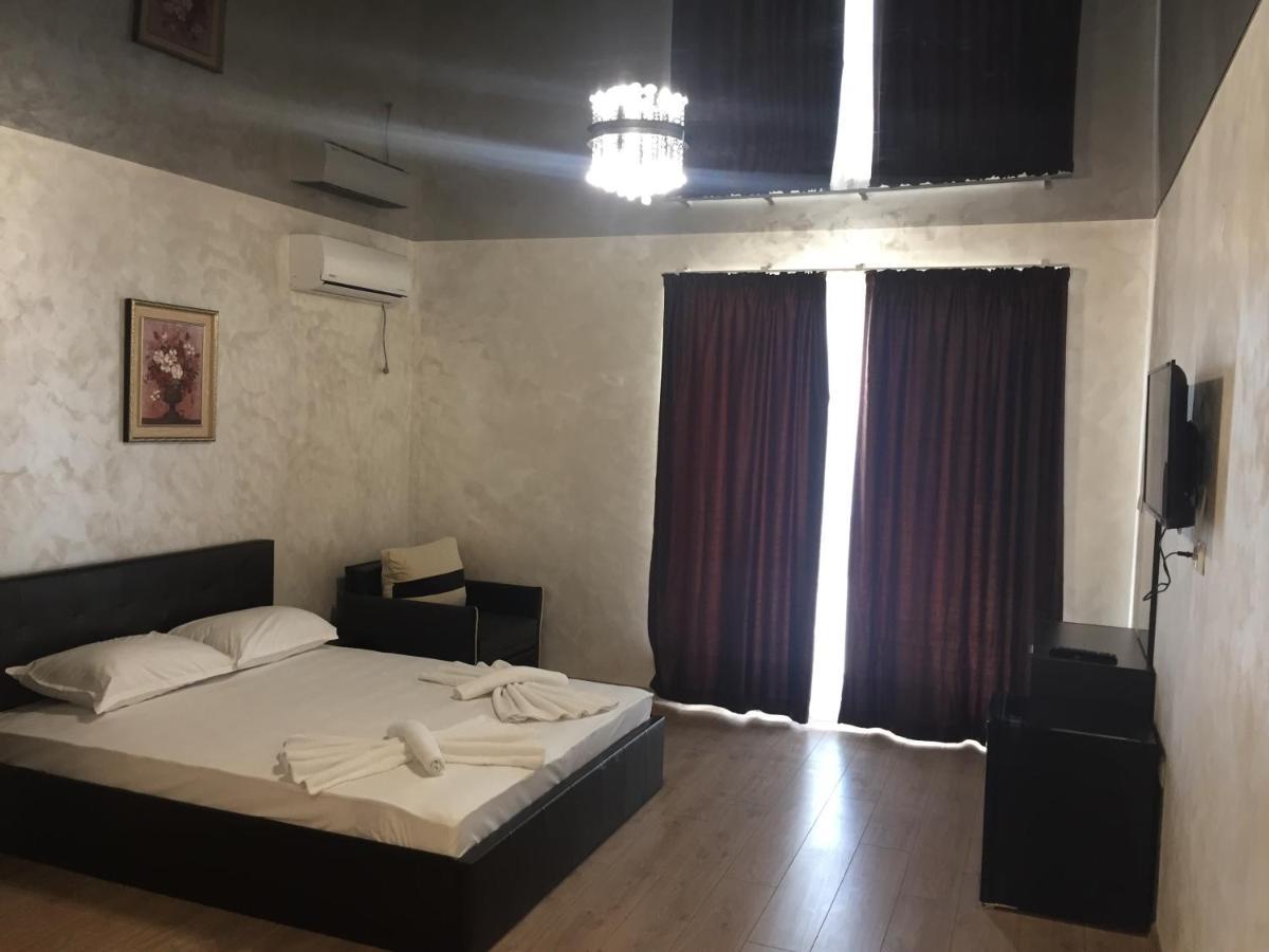 Family Hotel - City Hotel Yambol Dış mekan fotoğraf